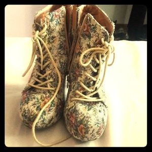 floral platform heels